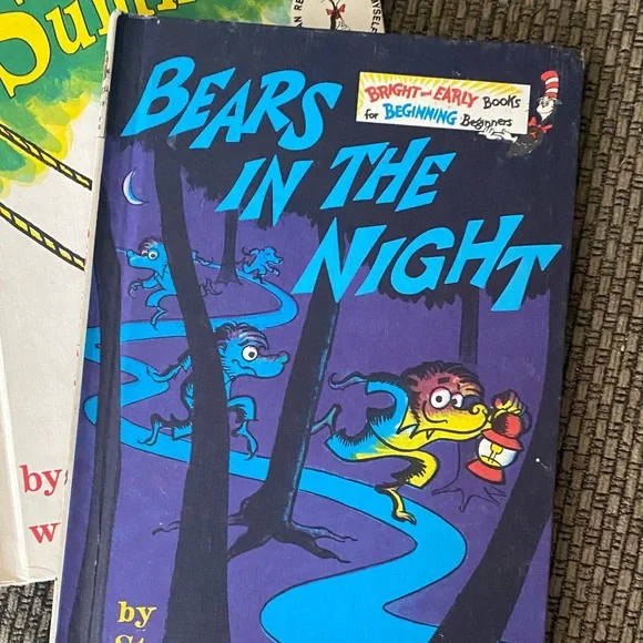 Children's Book Collection - Picture 5 of 9